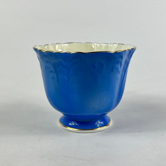 Aynsley England Bone China Teacup Saucer Set C511 Blue Floral Embossed Gold Trim - Picture 3 of 15